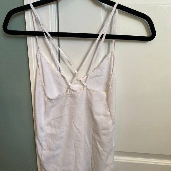 Hollister White Silky Tank Top - Picture 2 of 3